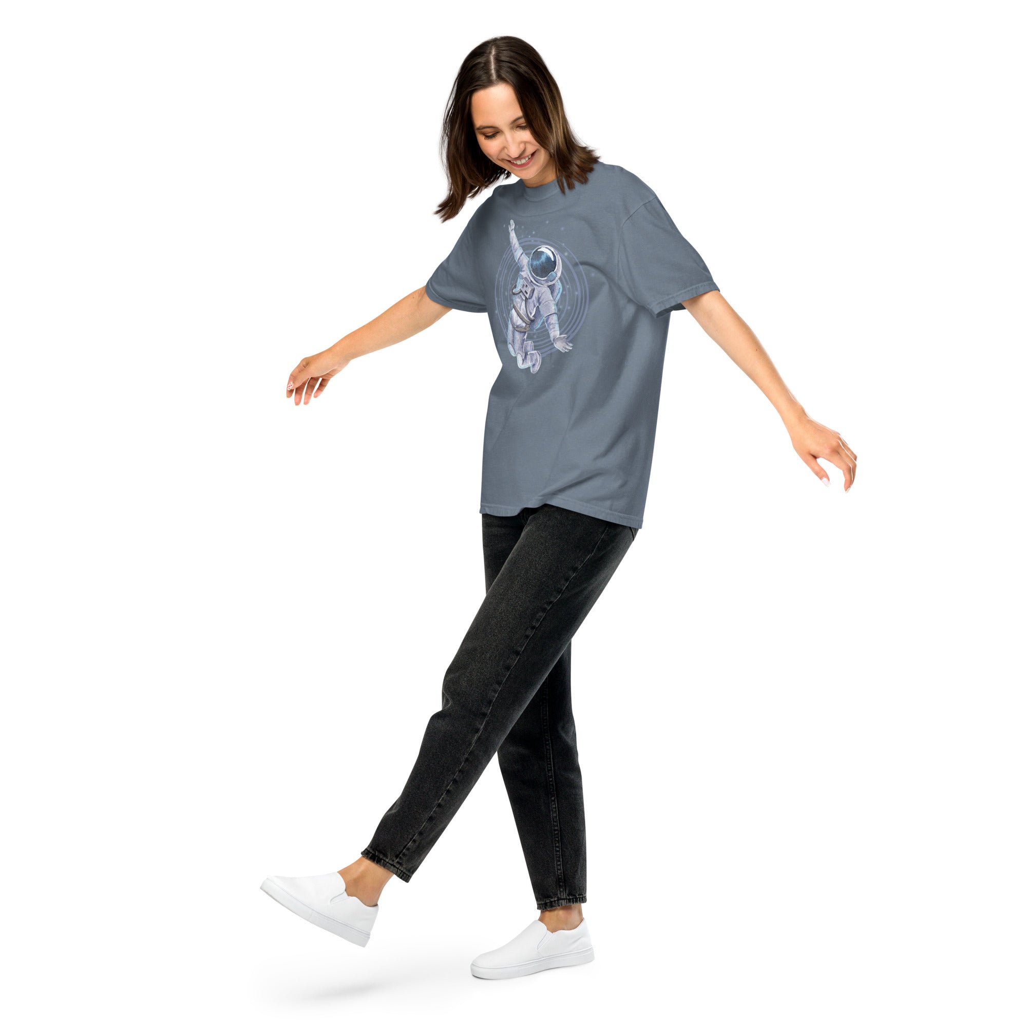 Spacewalker Unisex Heavyweight T-shirt - RippleOut Studio